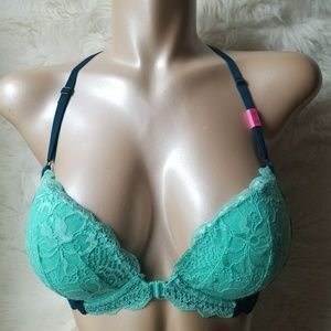 NWT Pink VS 32dd Date Push up Racerback